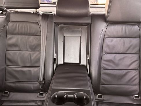 Used 2013 Volkswagen Golf R 4-Door image 19