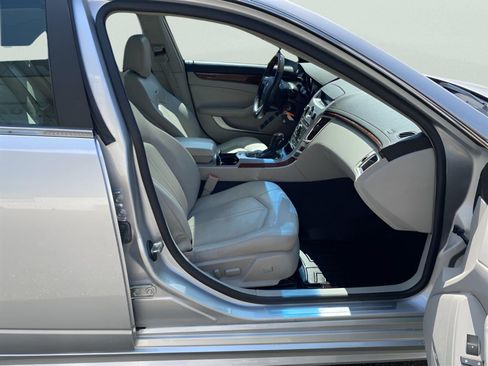 Used 2012 Cadillac CTS Luxury AWD/4WD image 32