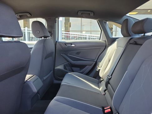 Used 2025 Volkswagen Jetta Sport FWD image 11
