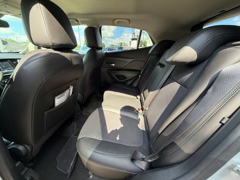 Used 2022 Buick Encore Preferred w/ Safety Package AWD/4WD image 5