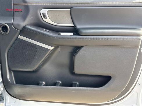 Used 2025 Ford Expedition Tremor AWD/4WD image 13