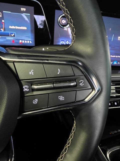 Used 2026 Chevrolet Traverse LT FWD image 36