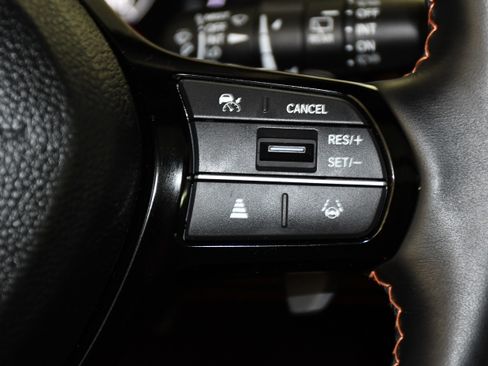 Used 2025 Honda Pilot TrailSport image 22