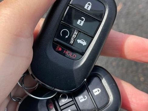 Used 2023 Honda Civic Sport image 26