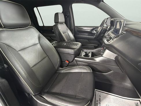 Used 2023 Chevrolet Suburban Premier image 35