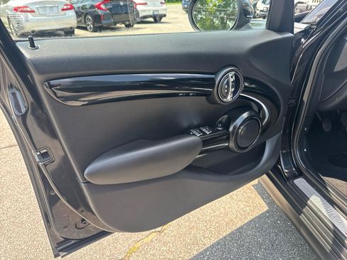 Used 2018 MINI Cooper S FWD image 22