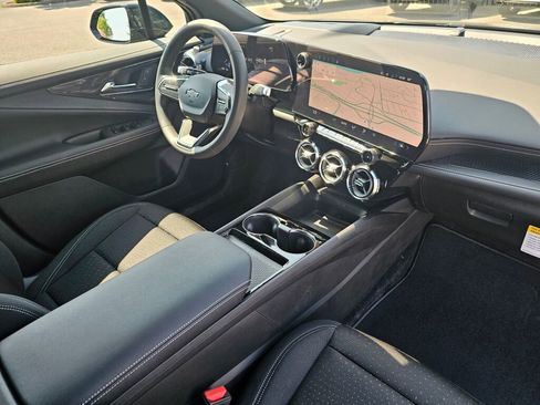 New 2025 Chevrolet Blazer EV LT w/ Midnight/Sport Edition image 27