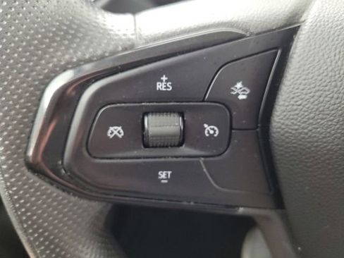 Used 2022 Chevrolet TrailBlazer LT FWD image 16