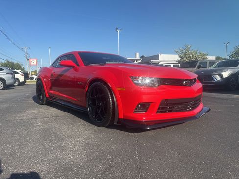 Used 2015 Chevrolet Camaro Z/28 image 3