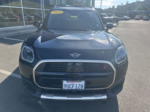 Used 2025 MINI Cooper Countryman S w/ Comfort Package Max image 8