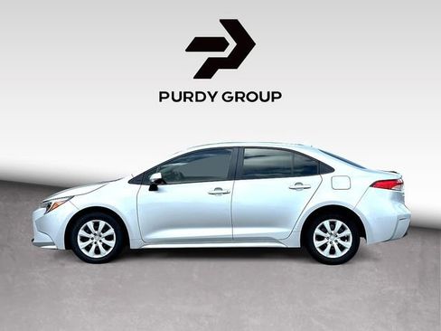 Used 2023 Toyota Corolla LE image 5