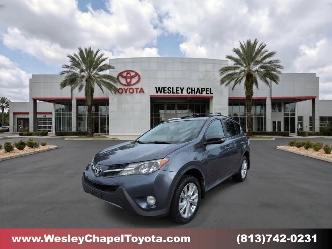Used 2014 Toyota RAV4 Limited w/ Technology Package FWD image 1