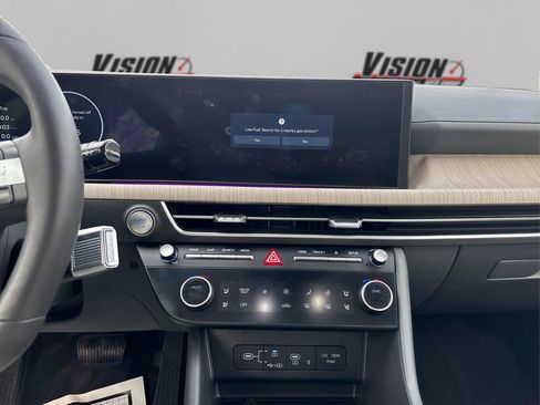 Used 2025 Hyundai Sonata Limited image 19