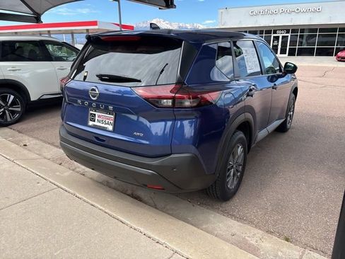 Used 2021 Nissan Rogue S AWD/4WD image 6