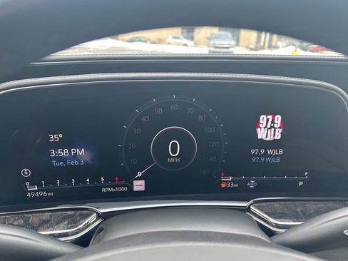 Used 2021 Cadillac Escalade Premium Luxury w/ Performance Package image 29