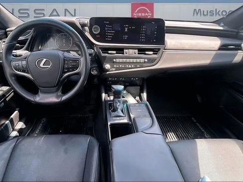 Used 2022 Lexus ES 350 w/ Premium Package FWD image 7