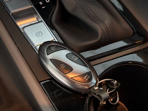 Used 2025 Hyundai Elantra SEL image 28