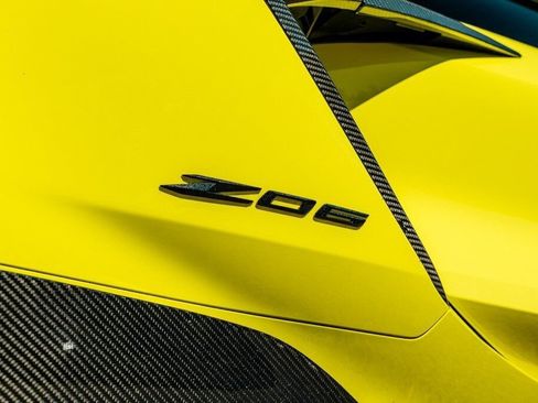Used 2024 Chevrolet Corvette Z06 RWD image 14