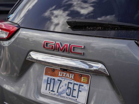 Used 2024 GMC Terrain Denali image 16