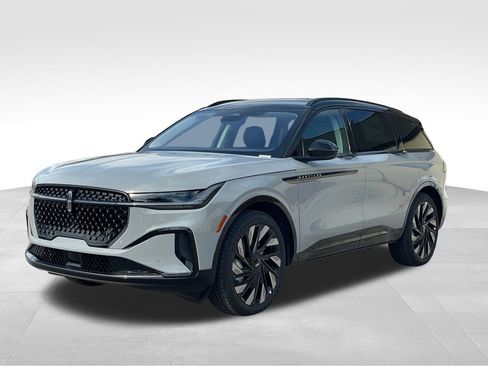 New 2026 Lincoln Nautilus Reserve image 1