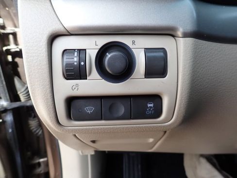 Used 2009 Subaru Outback 2.5i Special Edition image 21