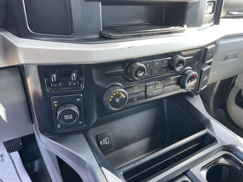 Used 2024 Ford F250 XLT w/ FX4 Off-Road Package AWD/4WD image 17
