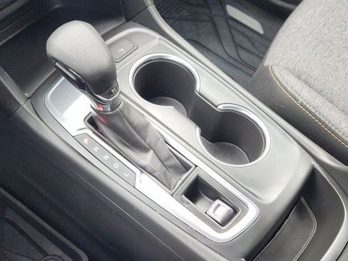 Used 2023 Chevrolet Equinox LT image 22