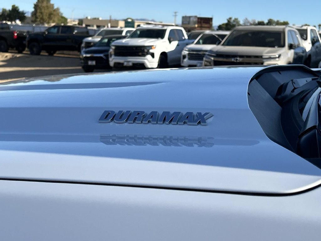 Certified 2023 Chevrolet Silverado 1500 LTZ w/ Technology Package AWD/4WD image 31