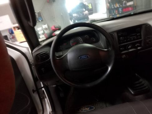 Used 2003 Ford F150 XL RWD image 26