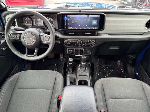 Used 2024 Jeep Wrangler Unlimited Sport AWD/4WD image 22