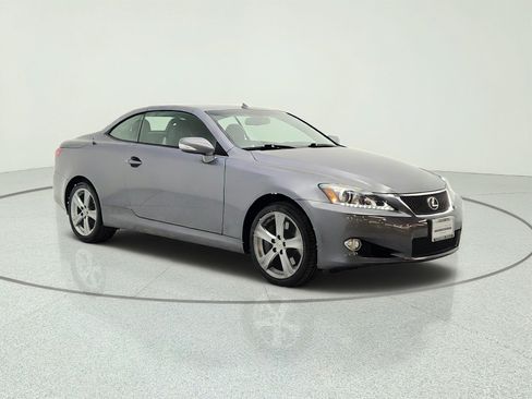 Used 2012 Lexus IS 350C w/ Luxury Pkg RWD image 10