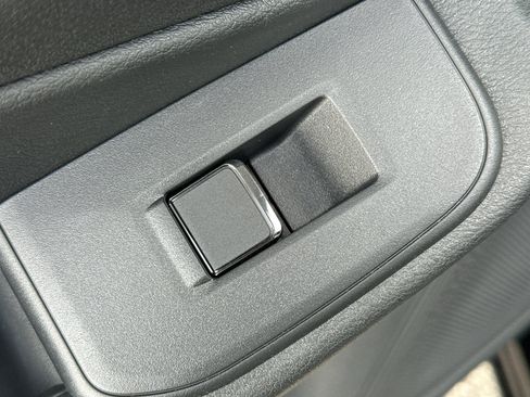 New 2026 Nissan Sentra SV w/ SV Convenience Package image 30