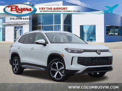 New 2025 Volkswagen Tiguan SE