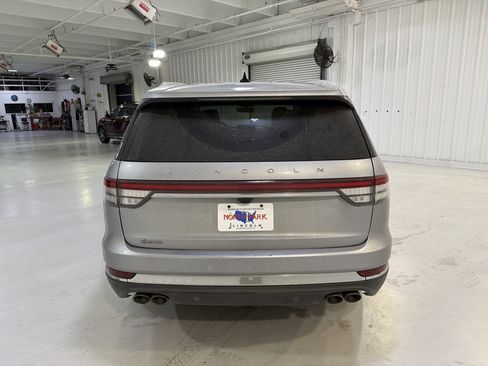 Used 2022 Lincoln Aviator Reserve w/ Elements Package Plus image 4