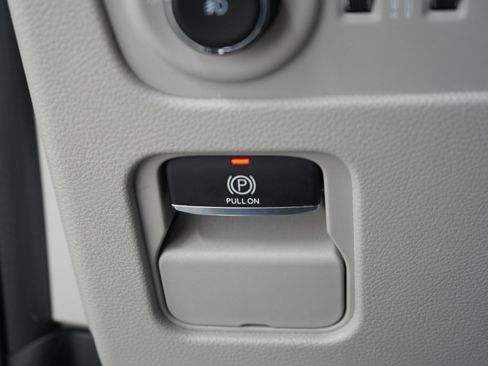 Used 2022 Jeep Grand Wagoneer Series I w/ Convenience Group III AWD/4WD image 33