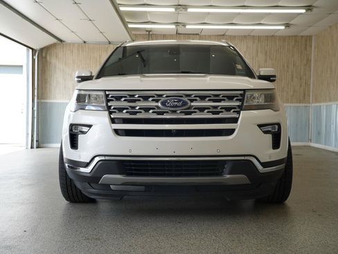 Used 2019 Ford Explorer Limited w/ Ford Safe & Smart Package AWD/4WD image 2
