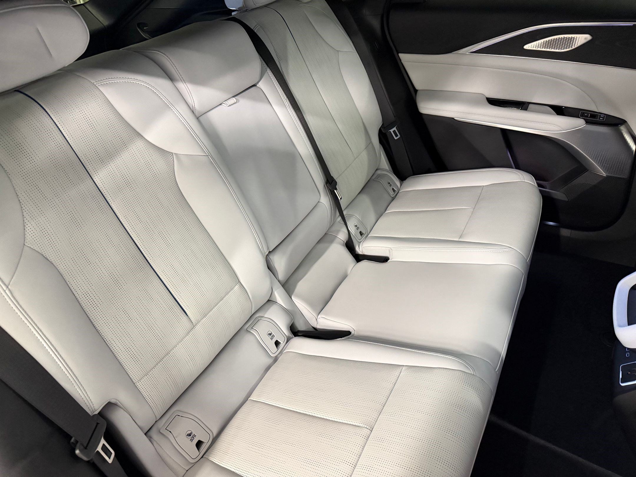 Certified 2024 Cadillac Lyriq Sport AWD/4WD image 51