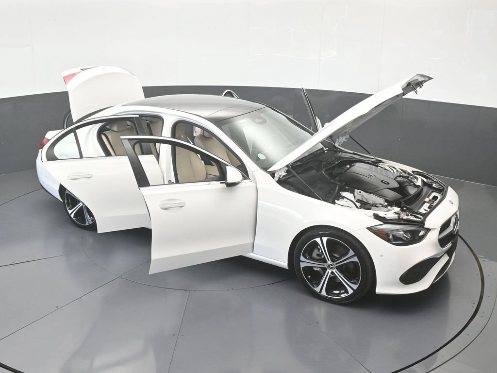 Used 2025 Mercedes-Benz C 300 Sedan image 71