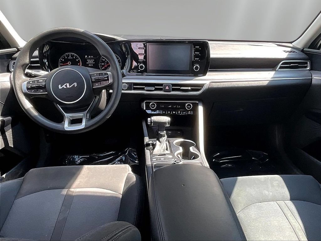 Used 2022 Kia K5 LXS FWD image 7