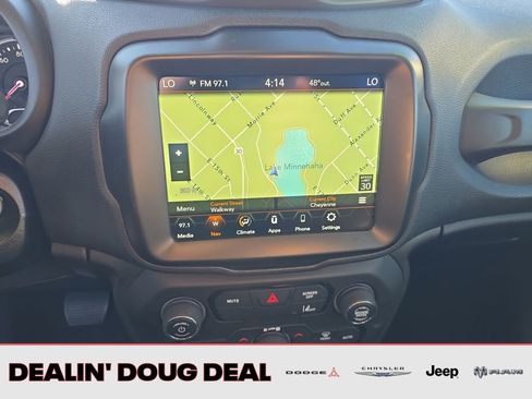 Used 2023 Jeep Renegade Latitude AWD/4WD image 19