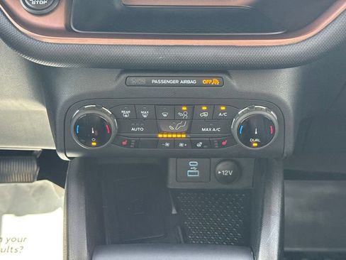 Used 2022 Ford Bronco Sport Outer Banks w/ Tech Package AWD/4WD image 23