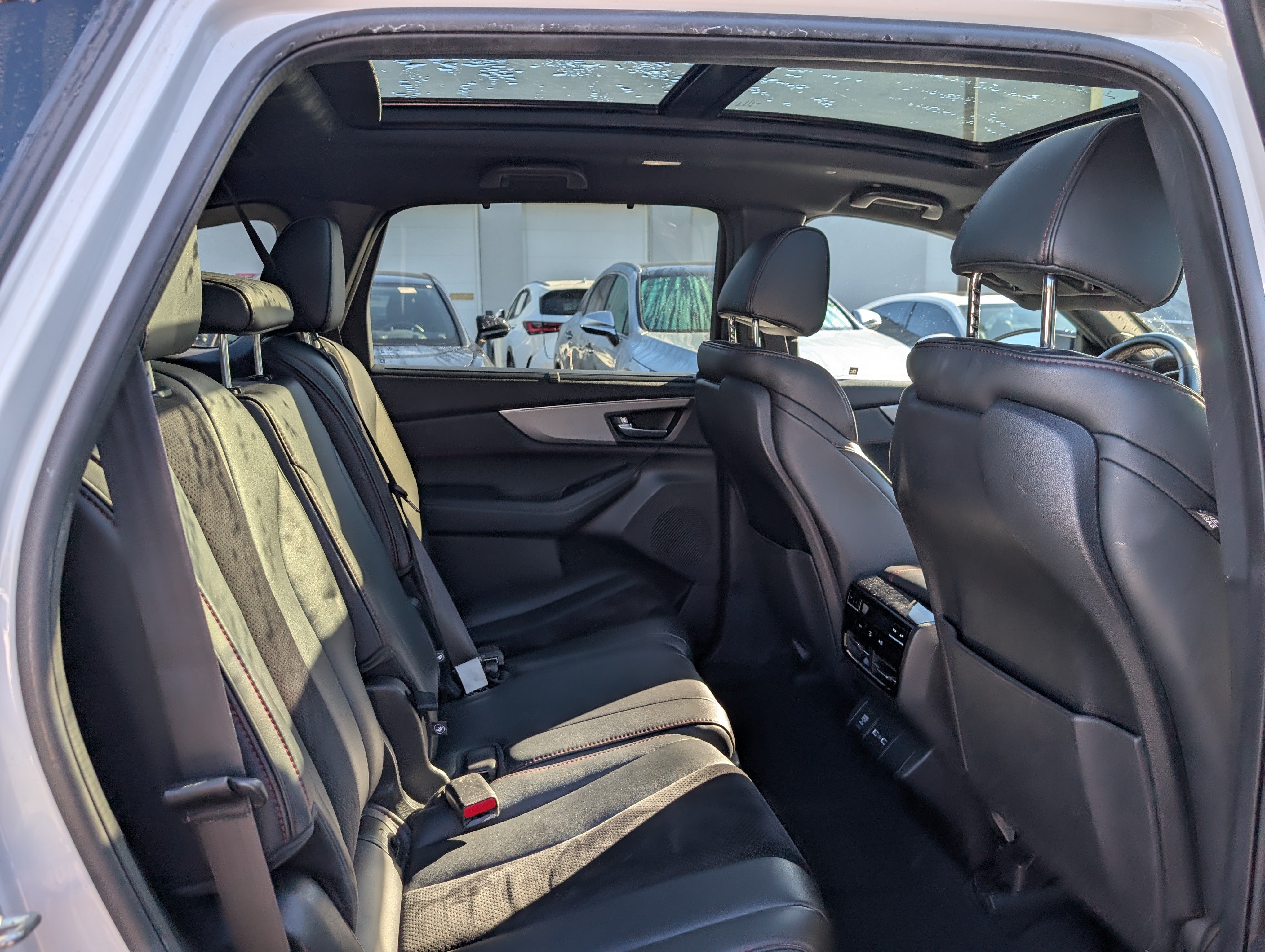 Used 2024 Acura MDX A-Spec AWD/4WD image 11