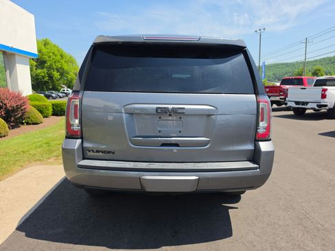 Used 2019 GMC Yukon SLT AWD/4WD image 4