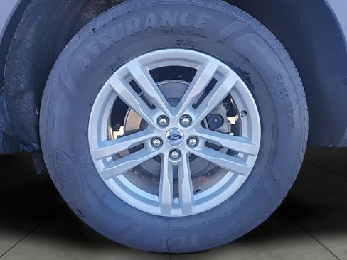 Certified 2023 Ford Explorer XLT w/ Equipment Group 202A AWD/4WD image 15