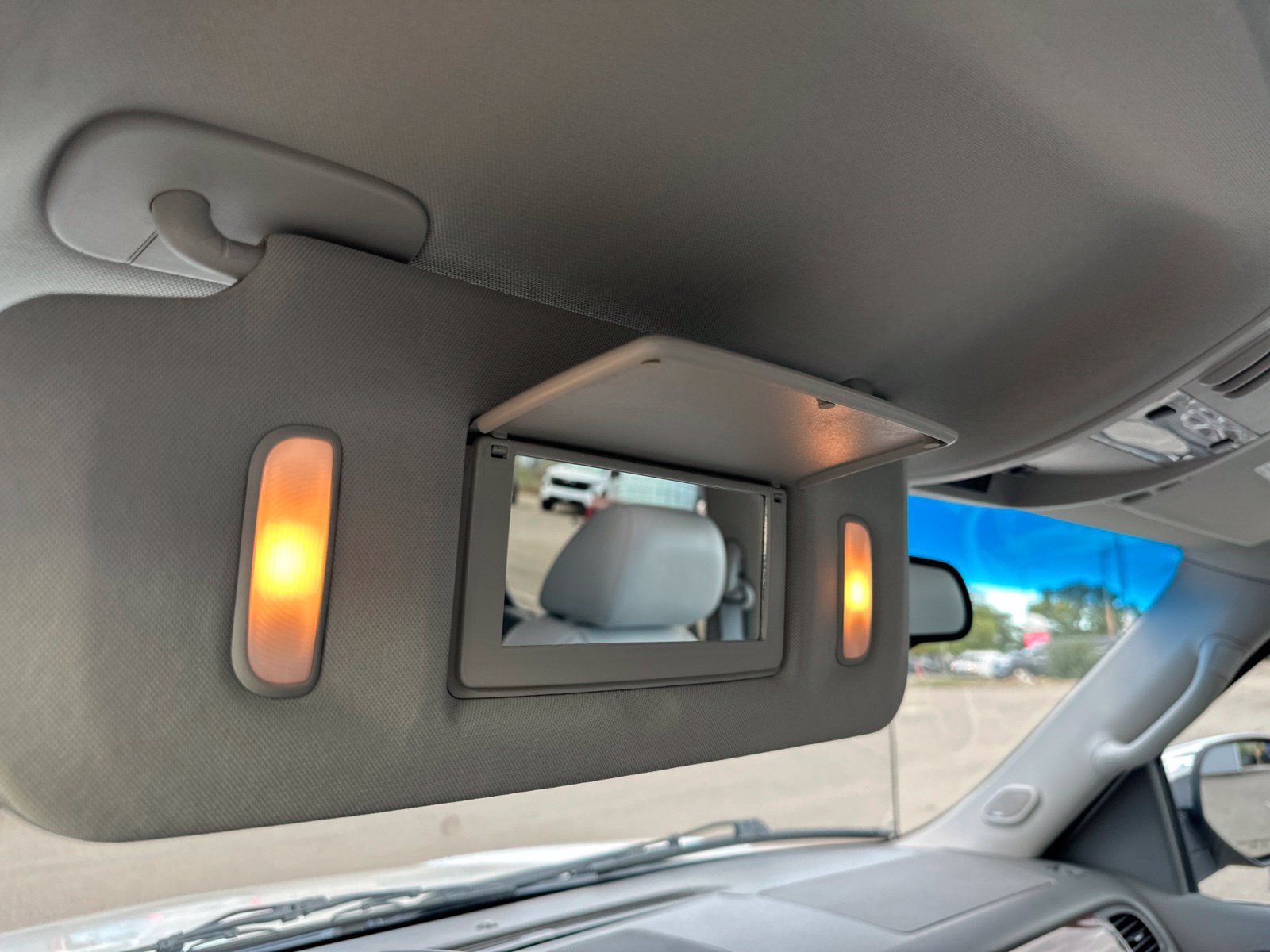Used 2013 Chevrolet Avalanche LTZ AWD/4WD image 66