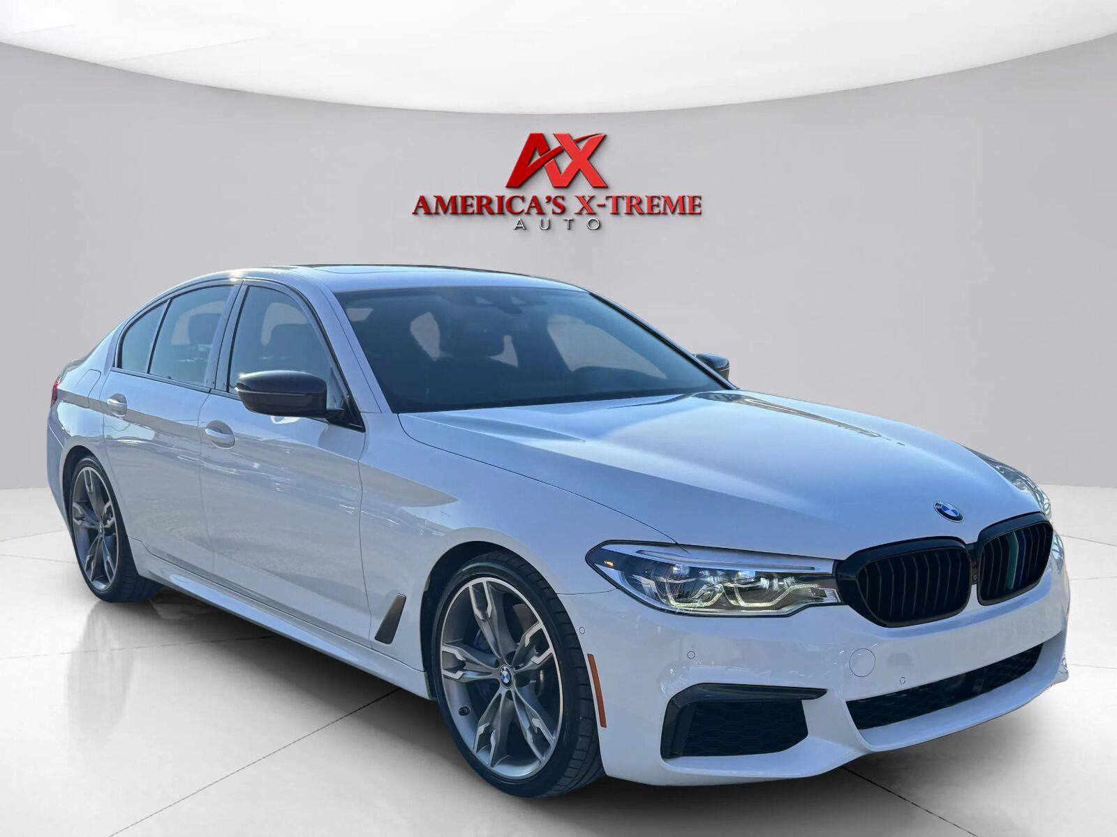 Used 2019 BMW M550i xDrive AWD/4WD image 8
