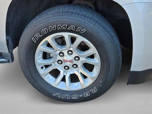 Used 2019 GMC Yukon SLT w/ Open Road Package image 22