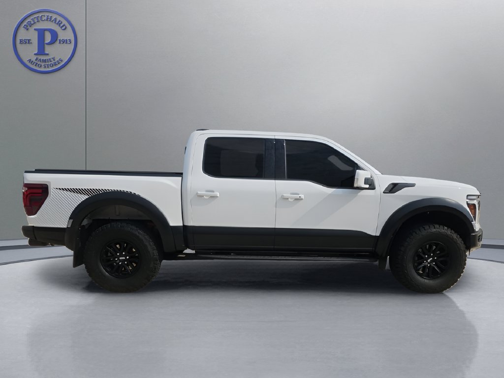 Used 2025 Ford F150 Raptor AWD/4WD image 8