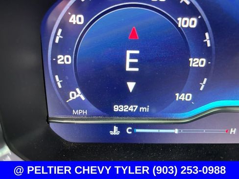 Used 2022 Chevrolet Silverado 1500 High Country w/ High Country Premium Package AWD/4WD image 25