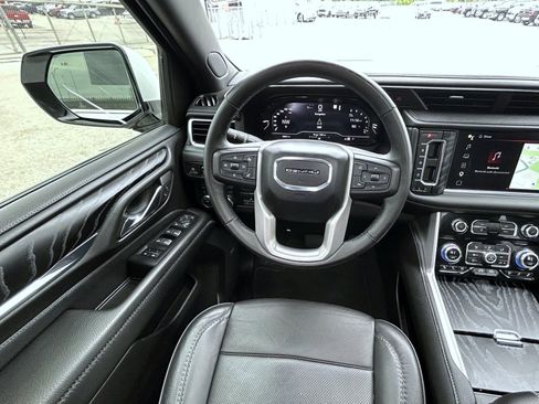 Used 2023 GMC Yukon Denali w/ Max Trailering Package AWD/4WD image 13